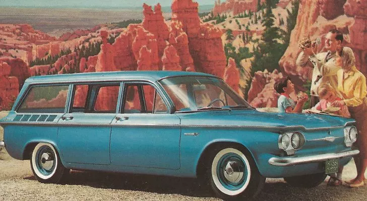 Шевроле Корвайр 1961 года выпуска.